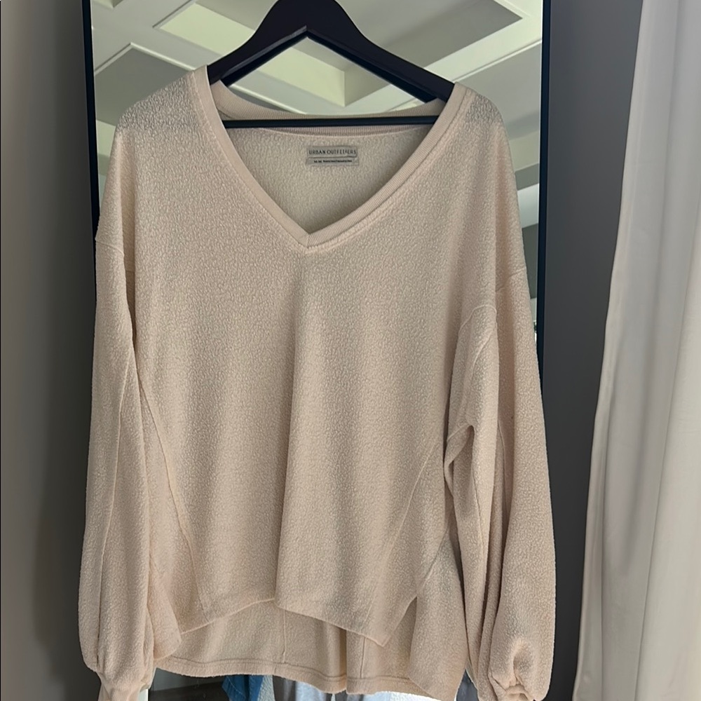 Urban Outfitters Women's Cream V-Neck top
